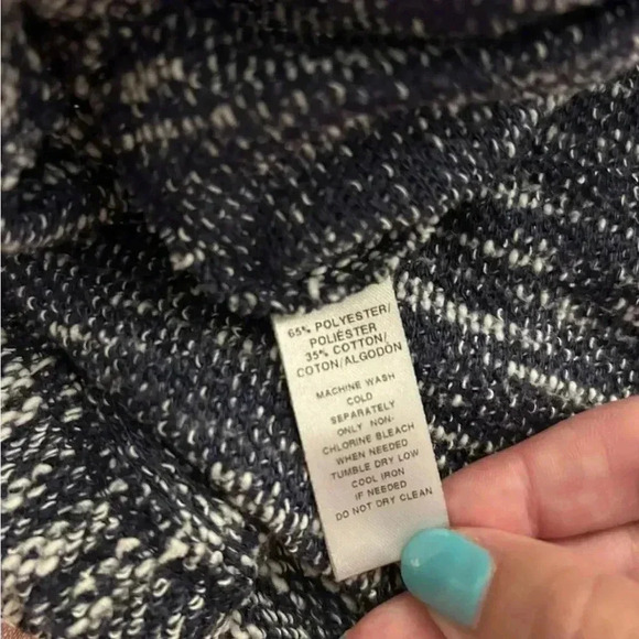 Women’s Talbots Hoodie Size Large - Picture 3 of 3